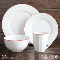 Ensemble de dîner en porcelaine blanc en relief 16PCS chaud